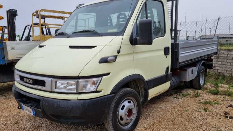 OmecoHub - IVECO DAILY 35C13